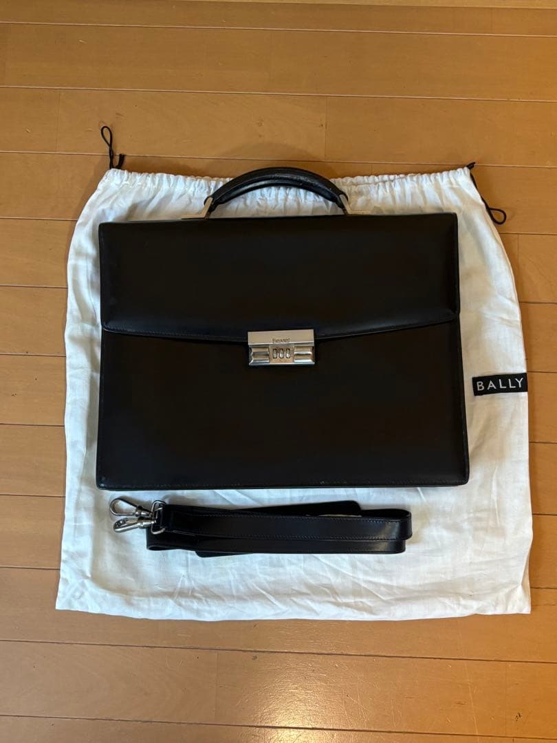 【BALLY】ビジネスバッグ ブラック