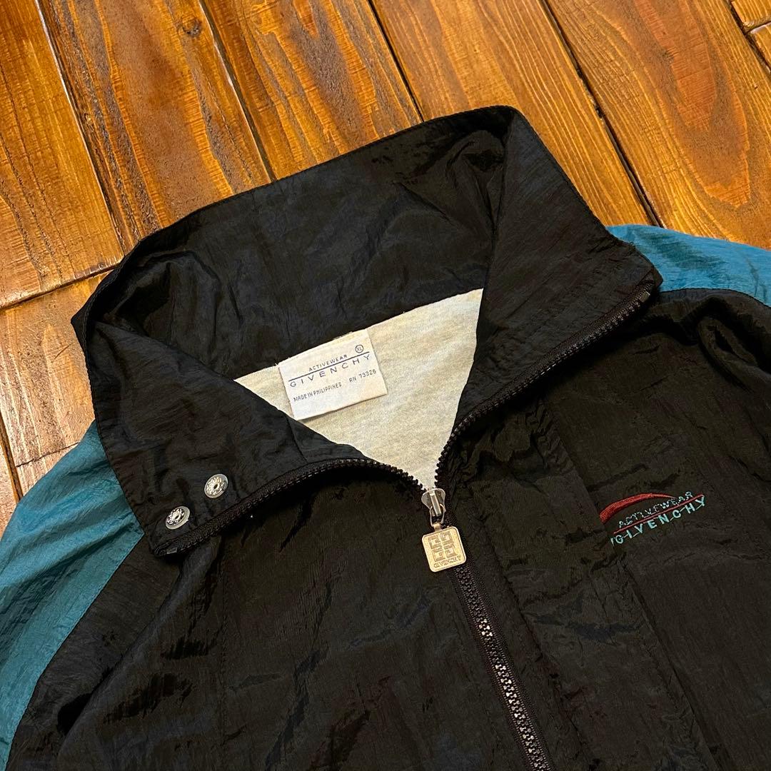 希少！！【GIVENCHY ジバンシィ】アクティブウェア　ナイロンジャケット