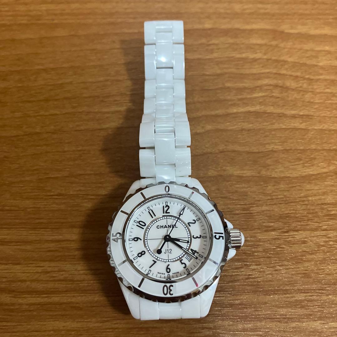 サピさま専用　　シャネルJ12 白セラミック　レディース（正規品）