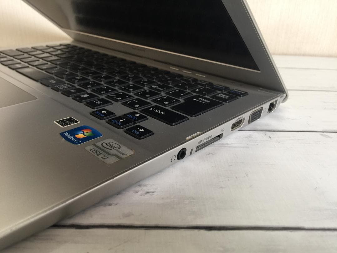 SONY VAIOSVT1311AJ 13.3型/8G/Office/Win 2