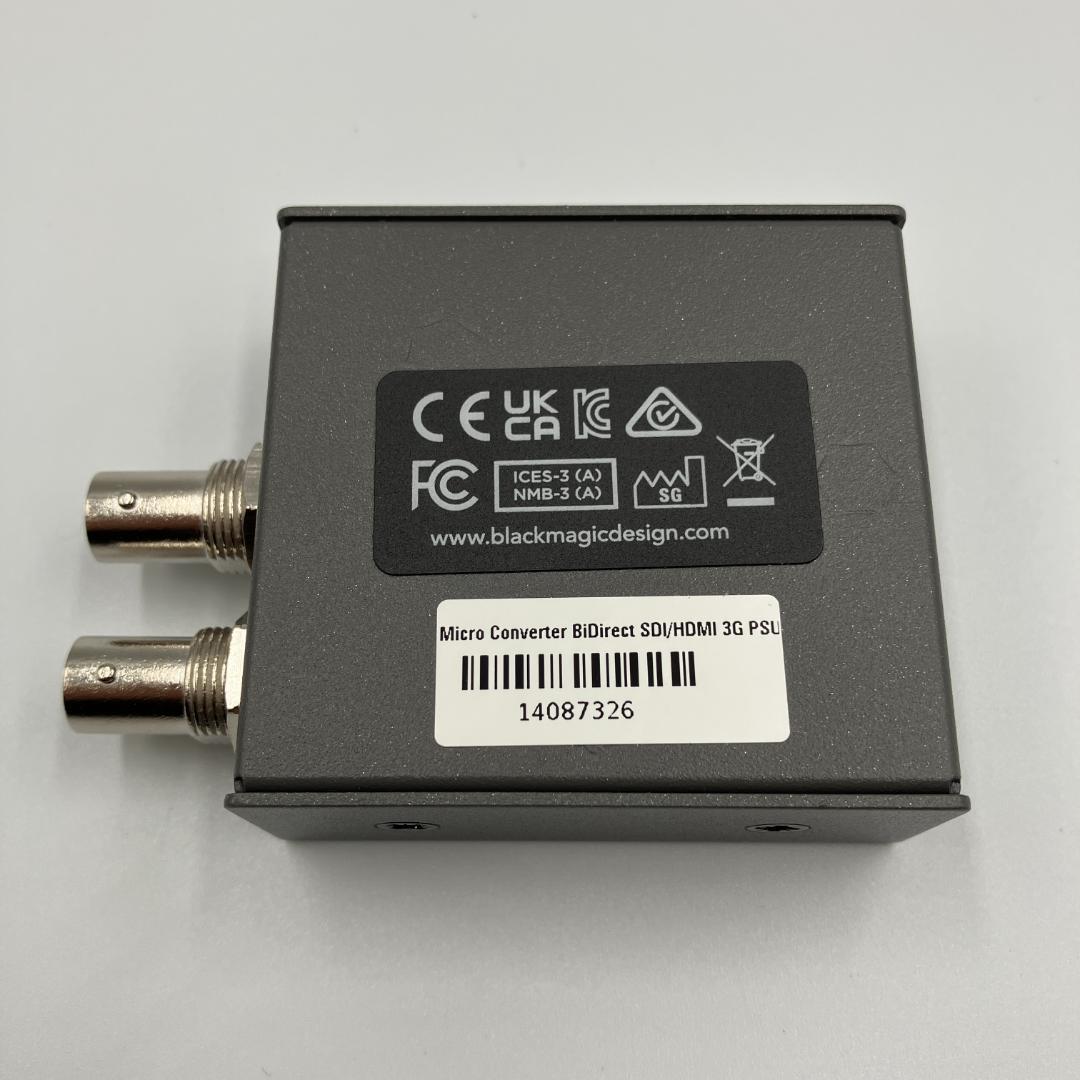 0210-15 美品 ブラックマジックデザイン Micro Converter