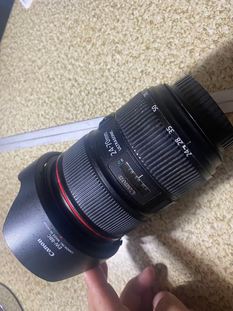 Canon EF 24-70mm f/2.8L II USM ズームレンズ