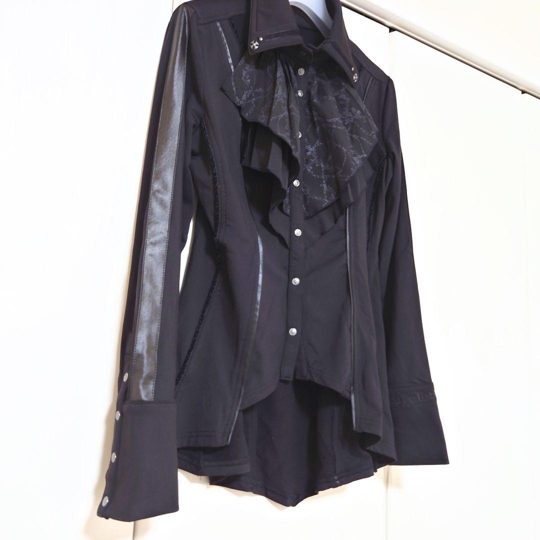 OzzOn OzzCroce ゴシック フィッシュテールブラウス