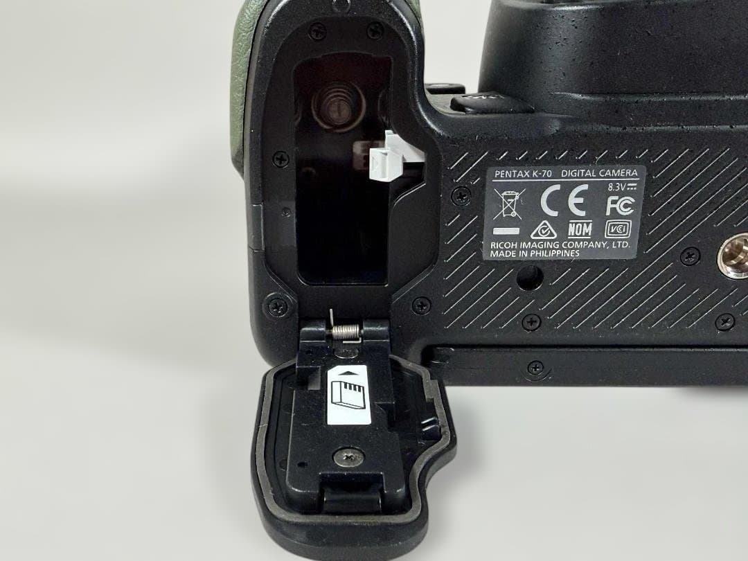 【極美品】PENTAX K-70 アイビー CLUB HOUSEモデル グリーン