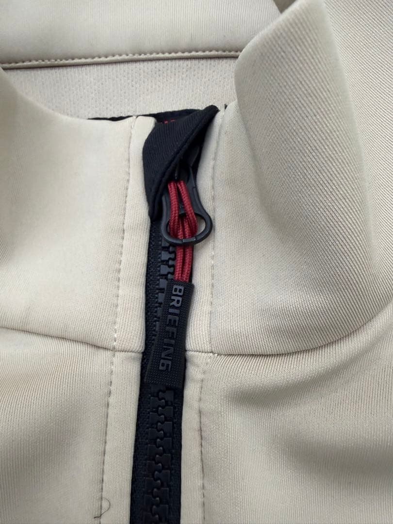 BRIEFING ベージュジャケット