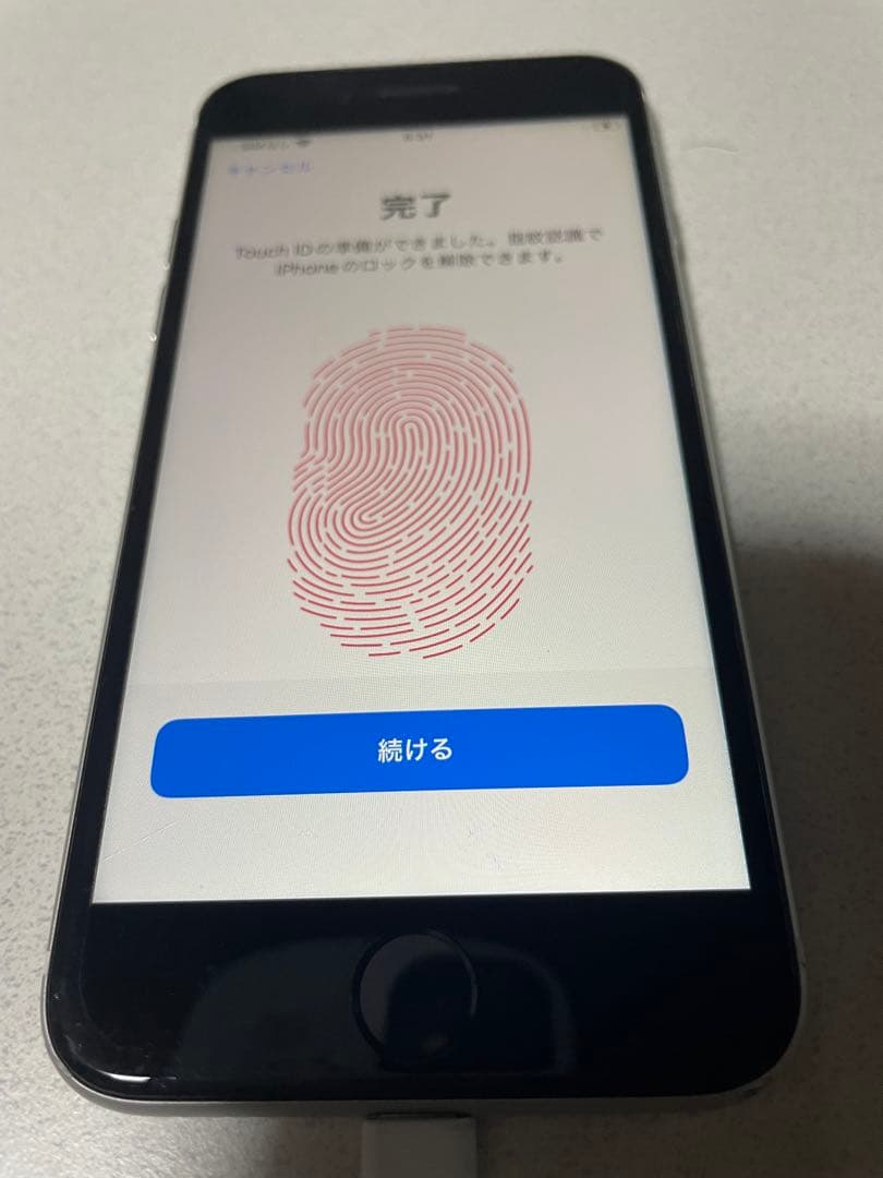 ★状態良好★iPhoneSE2（第2世代）【64GB】WHITE 白 本体のみ