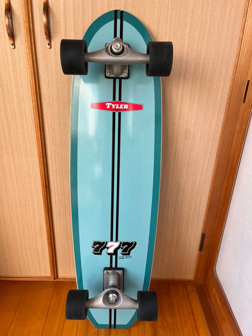 カーバースケートボードTYLER 777Surfskate 36.5