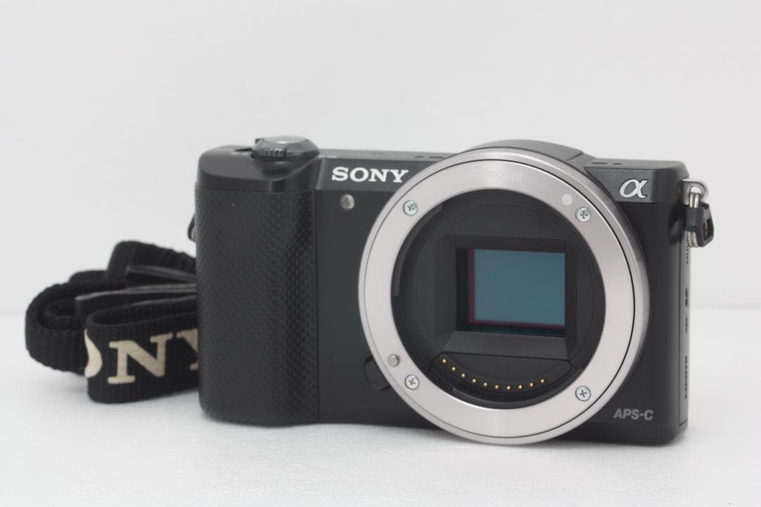 【良品】ソニー SONY α 5000 ボディ ブラック 完動品 #330a