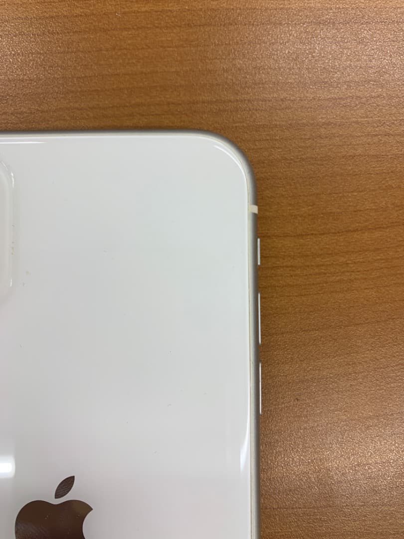 動作確認済 iPhone 11 128GB ID D7066