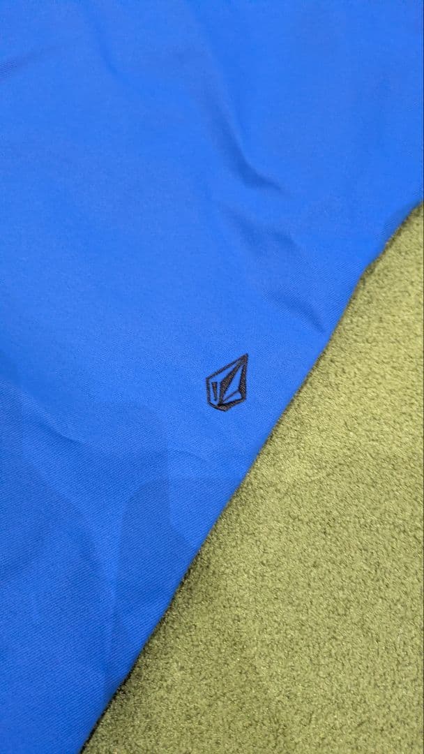 新品未使用　定価26400円　VOLCOM　スノーボード パンツ