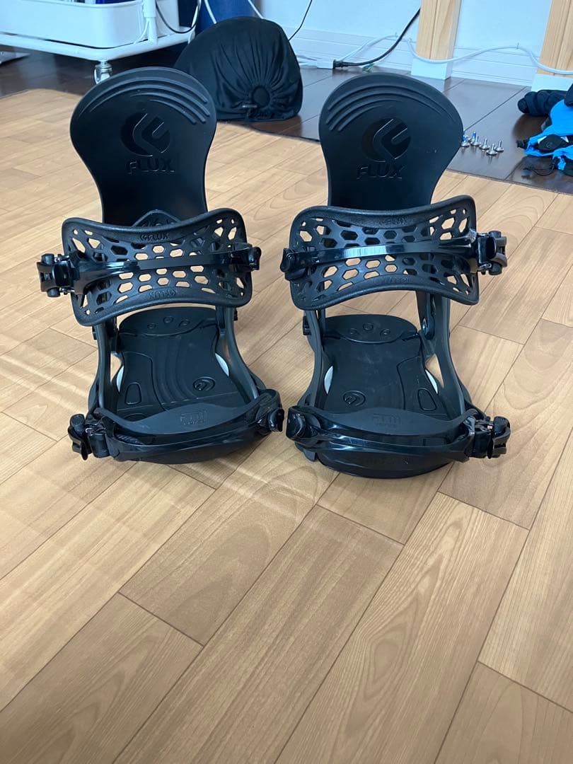 FLUX R2ビンディング ブラック