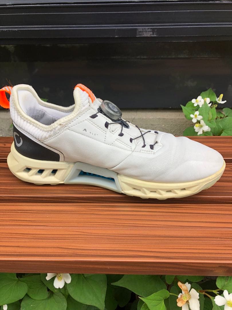 343番美品ECCOゴルフシューズ39 24.5cmスパイクレスGORE-TEX