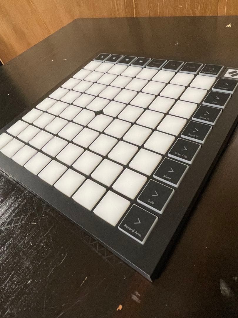 Novation Launchpad X USB接続