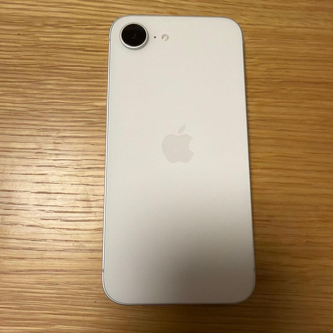 か*ん様 iPhone 16e simフリー