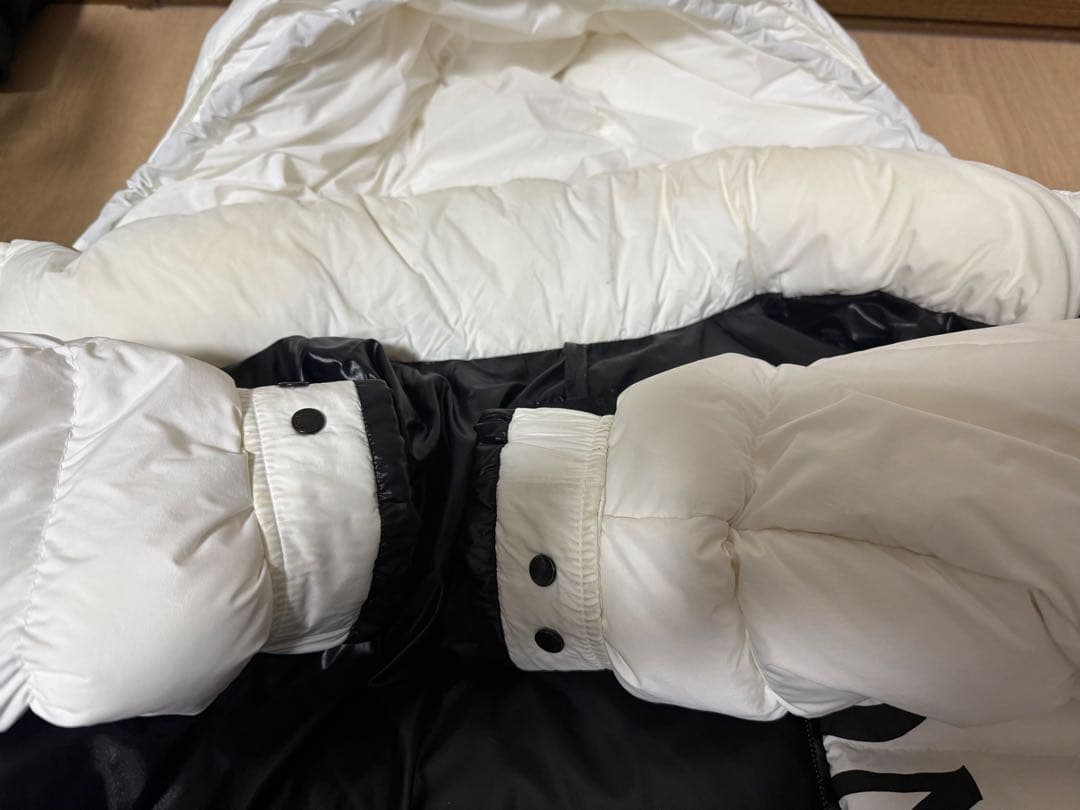 メロウ　 モンクレール　MAURES マウレス　1 ホワイト