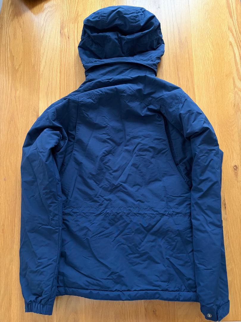 patagonia パタゴニア　イスマスパーカー