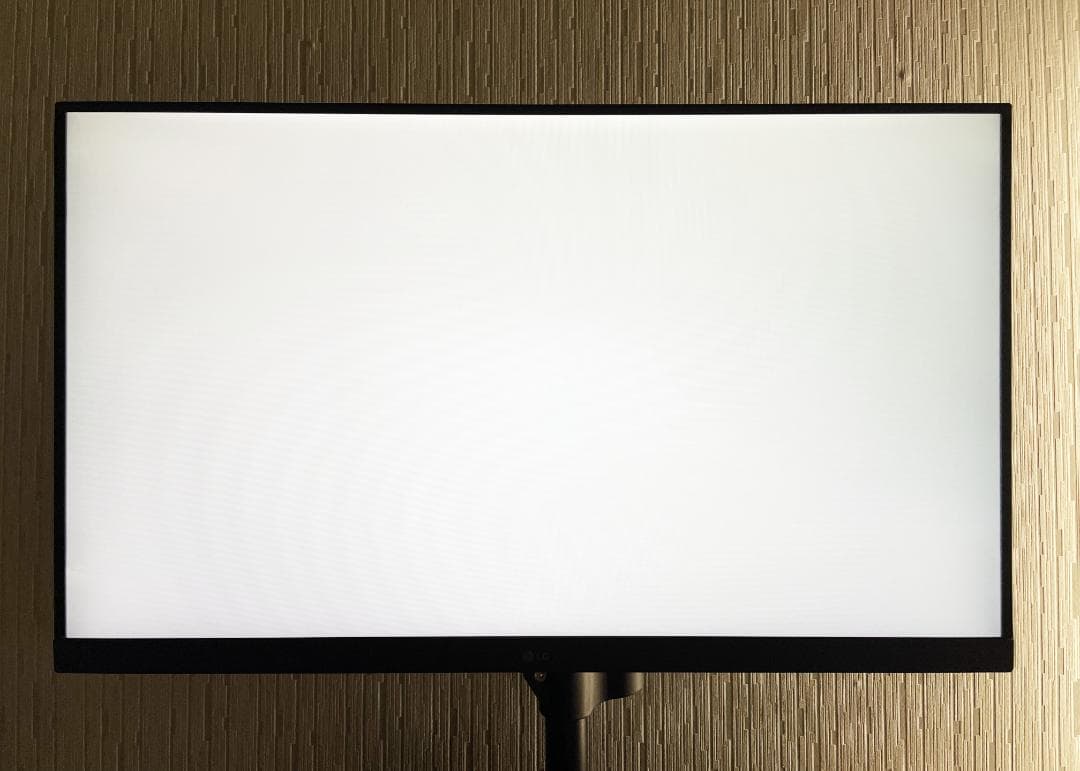 【美品】ゲーミング モニター 2K LG UltraGear 32GN600-B