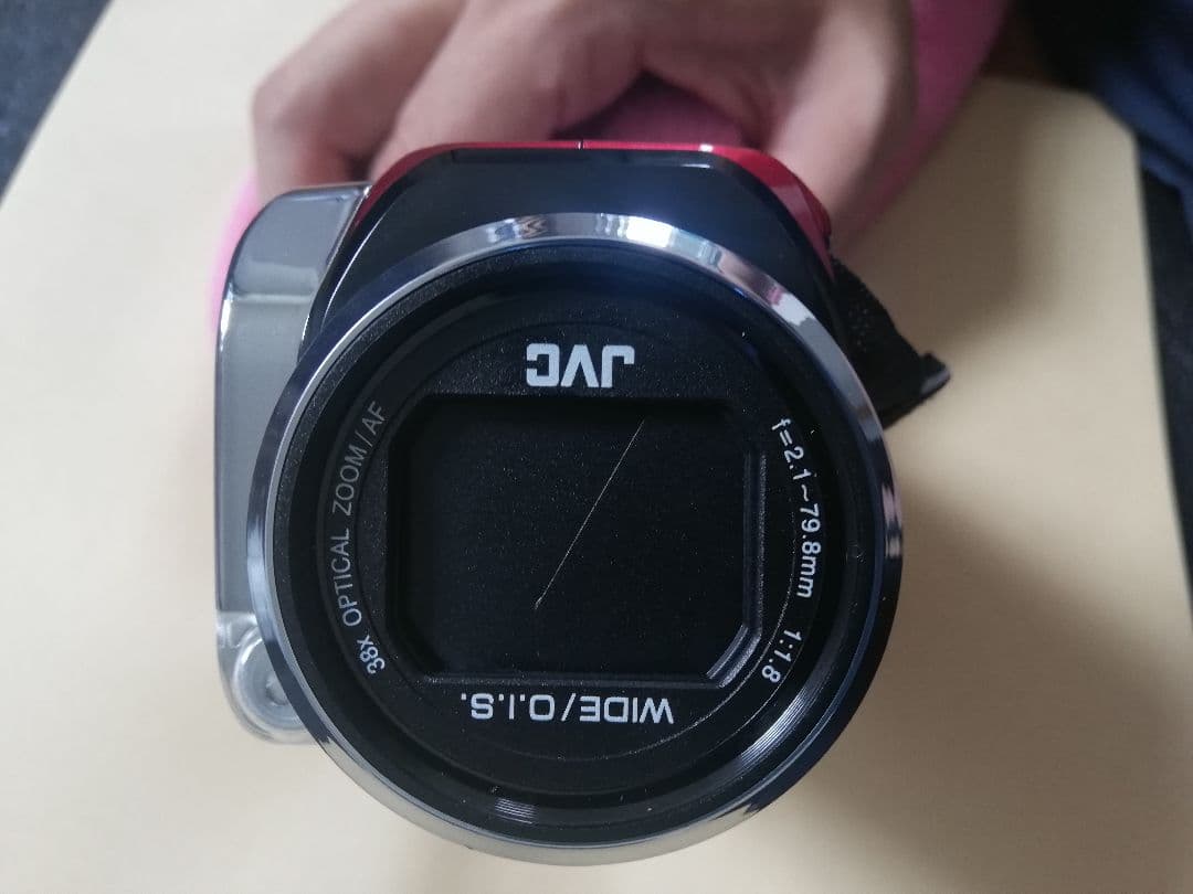 JVC Everio GZ-E565-R　未使用品