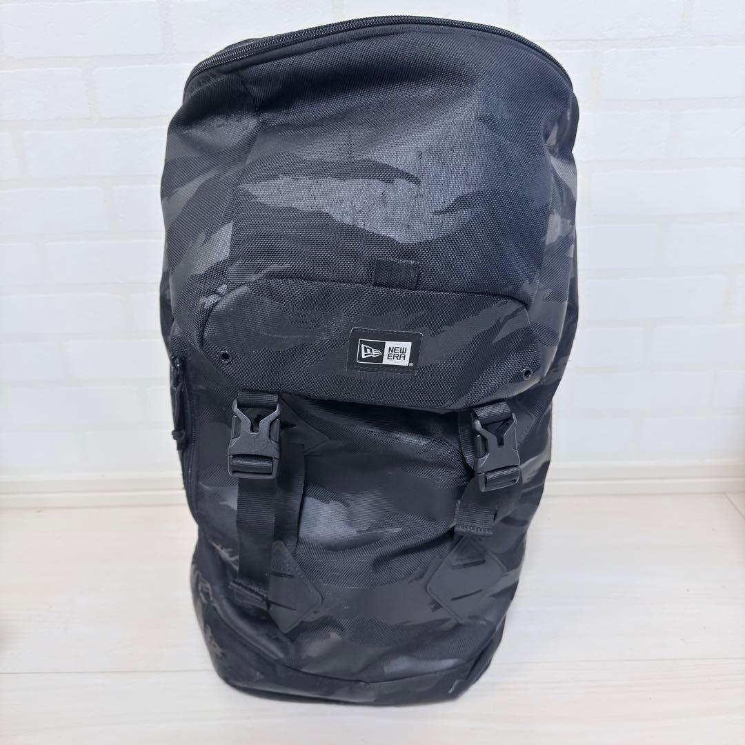 【美品】ヤクルトスワローズ NEWERAコラボリュック swallowsブラック