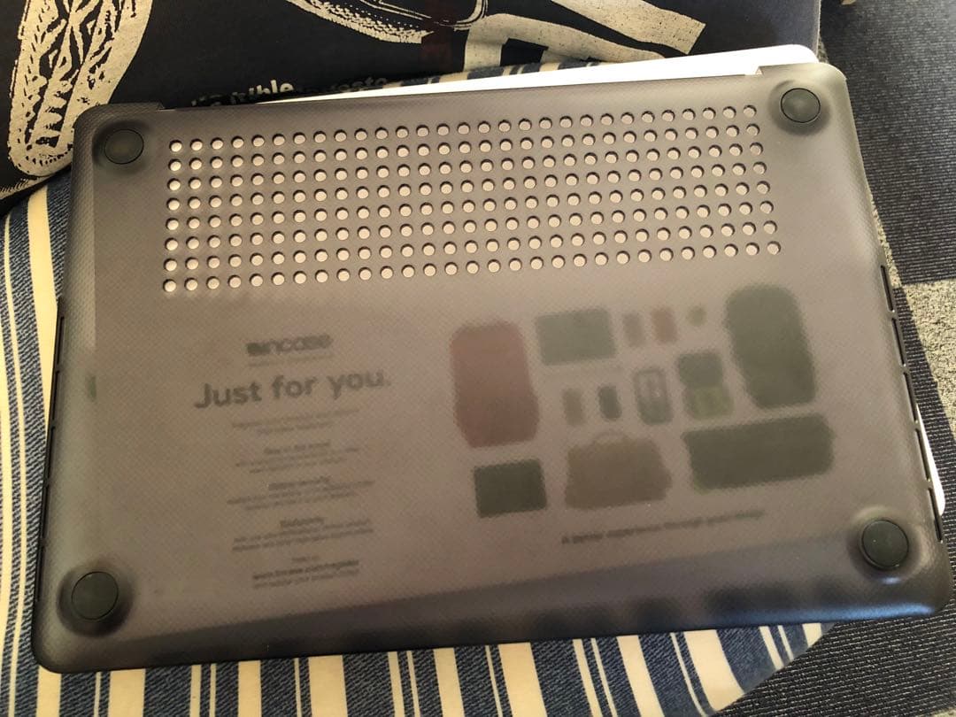 Incase Hardshell Case MacBook Pro 15インチ