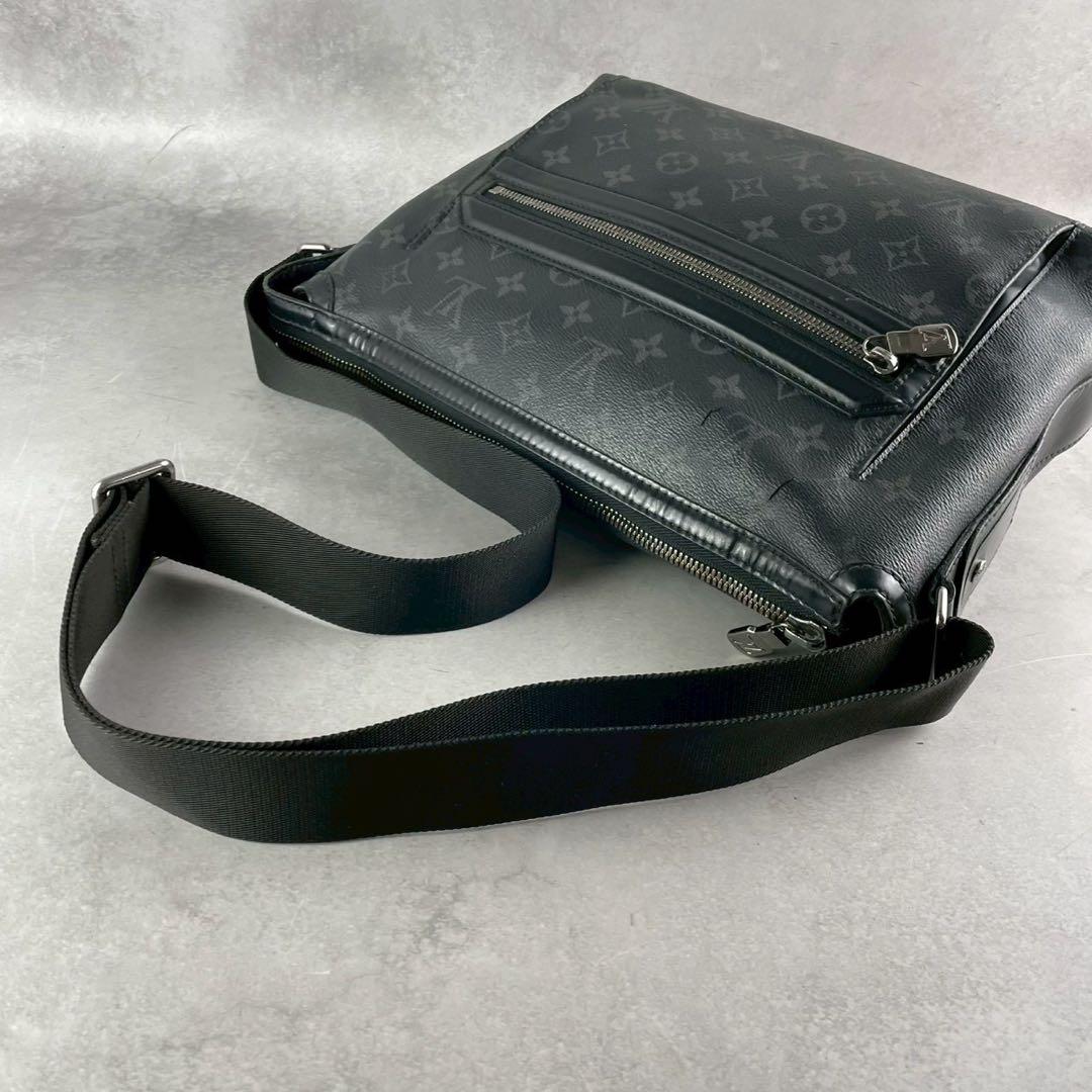 ルイ ヴィトン モノグラムエクリプス オディセ メッセンジャーPM M44223