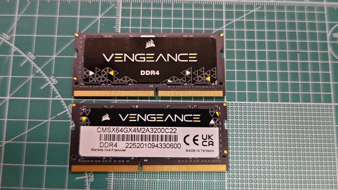 CORSAIR VENGEANCE SO-DIMM DDR4 64GB メモリー