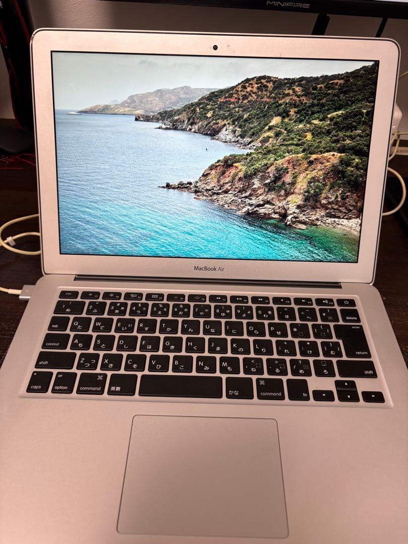 MacBook Air 13.3インチ Intel Core i5
