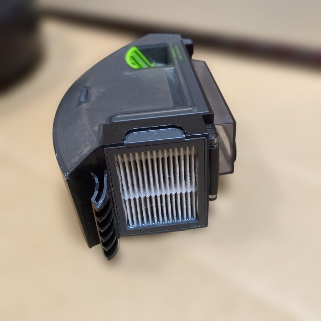 専用　ルンバi7+　自動ゴミ排出機能付き