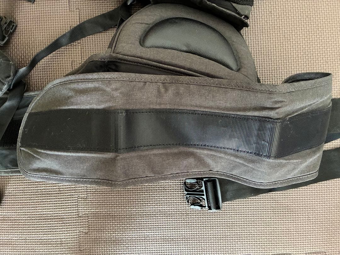 【正規販売店購入/替えのよだれカバー有り】miamily ヒップスター