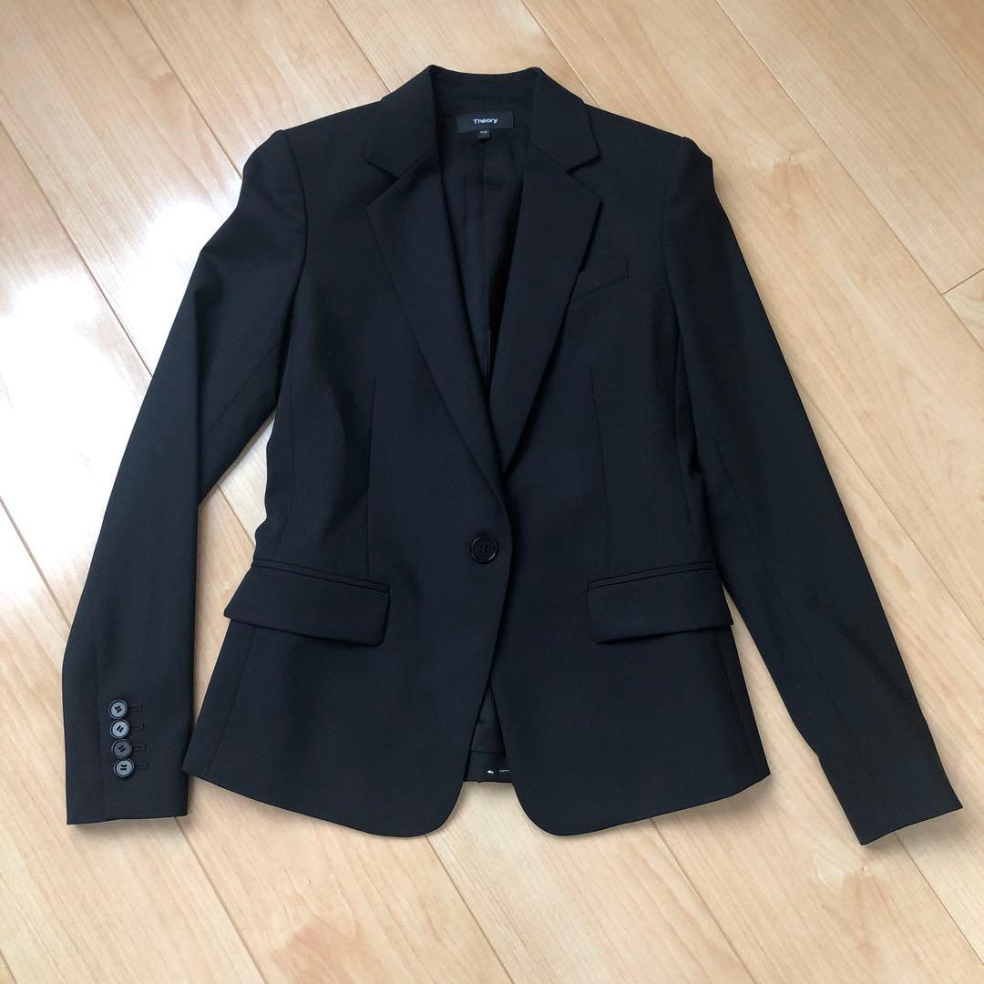 セオリー　ブラックパンツスーツ　XXO 小さいサイズ