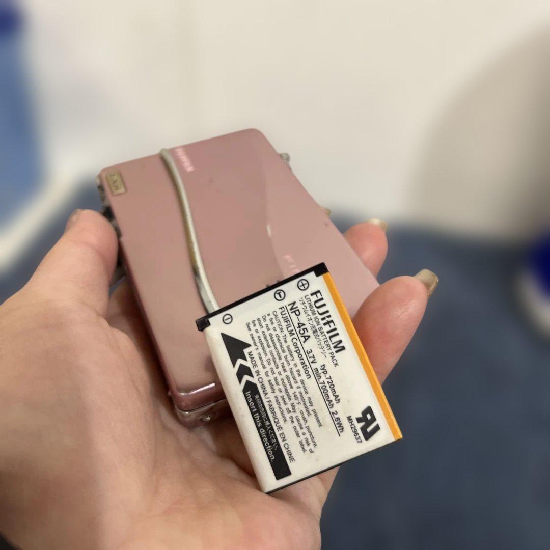 FUJIFILM FINEPIX Z800EXR ピンク