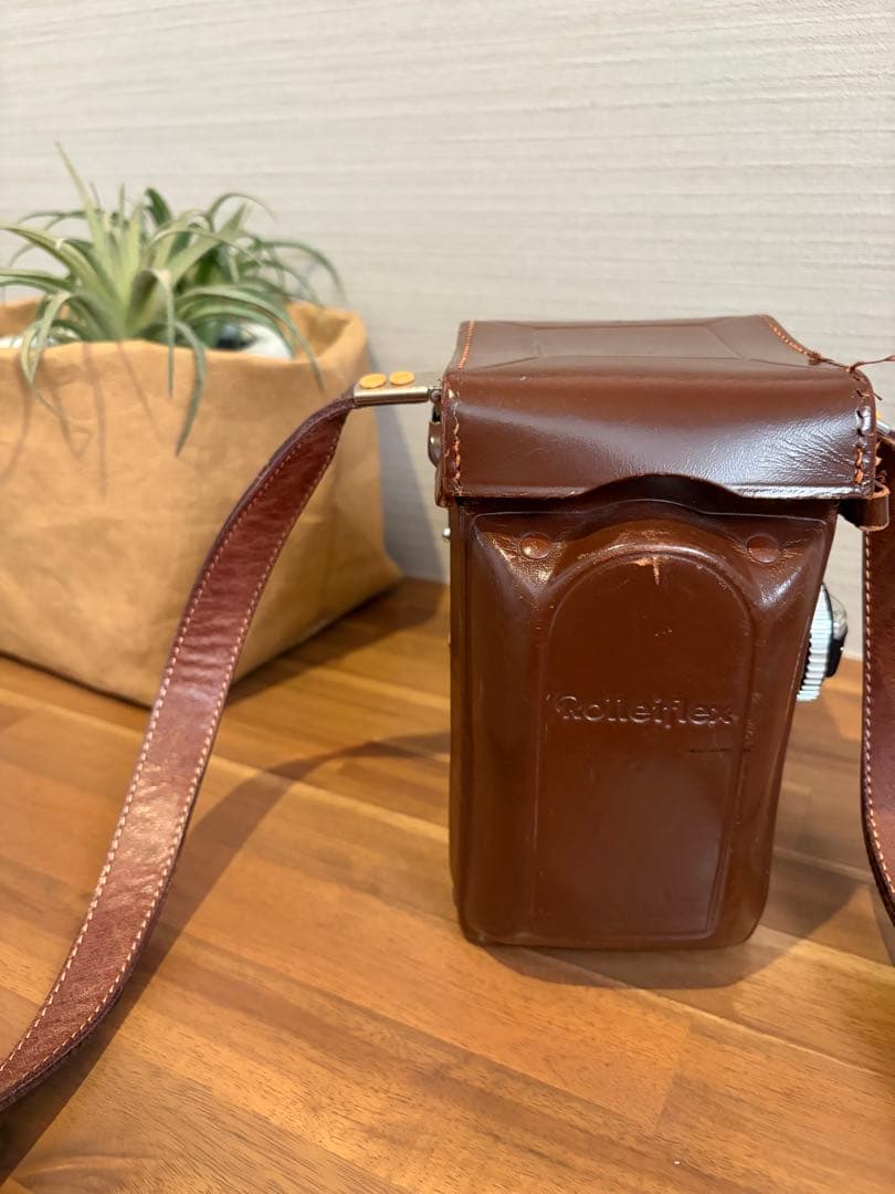 Rolleiflex 二眼レフカメラplanar 80mmF2.8 フィルム付き