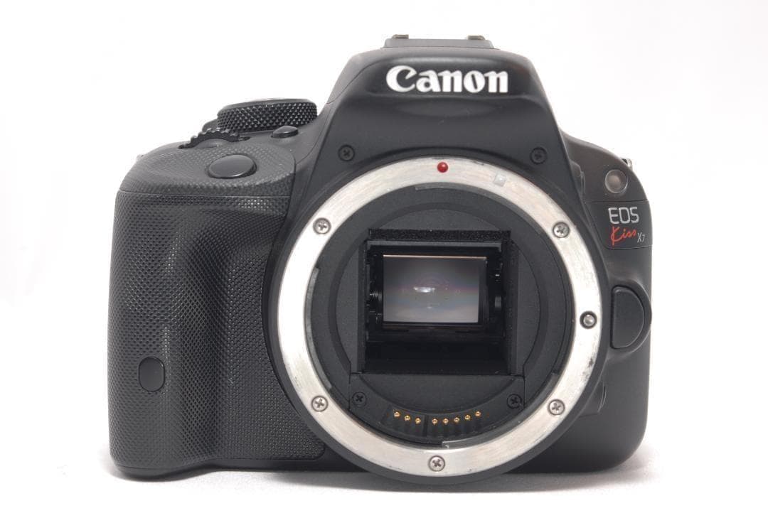 ⭐️スマホ転送OK⭐️Canon Kiss X7 キャノン　デジタル一眼レフ