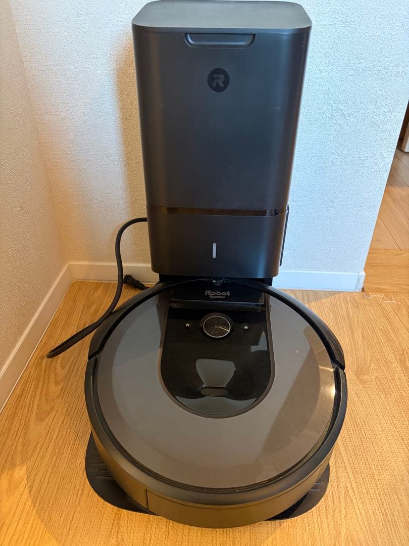 iRobot Roomba i7＋　自動充電ドック付き