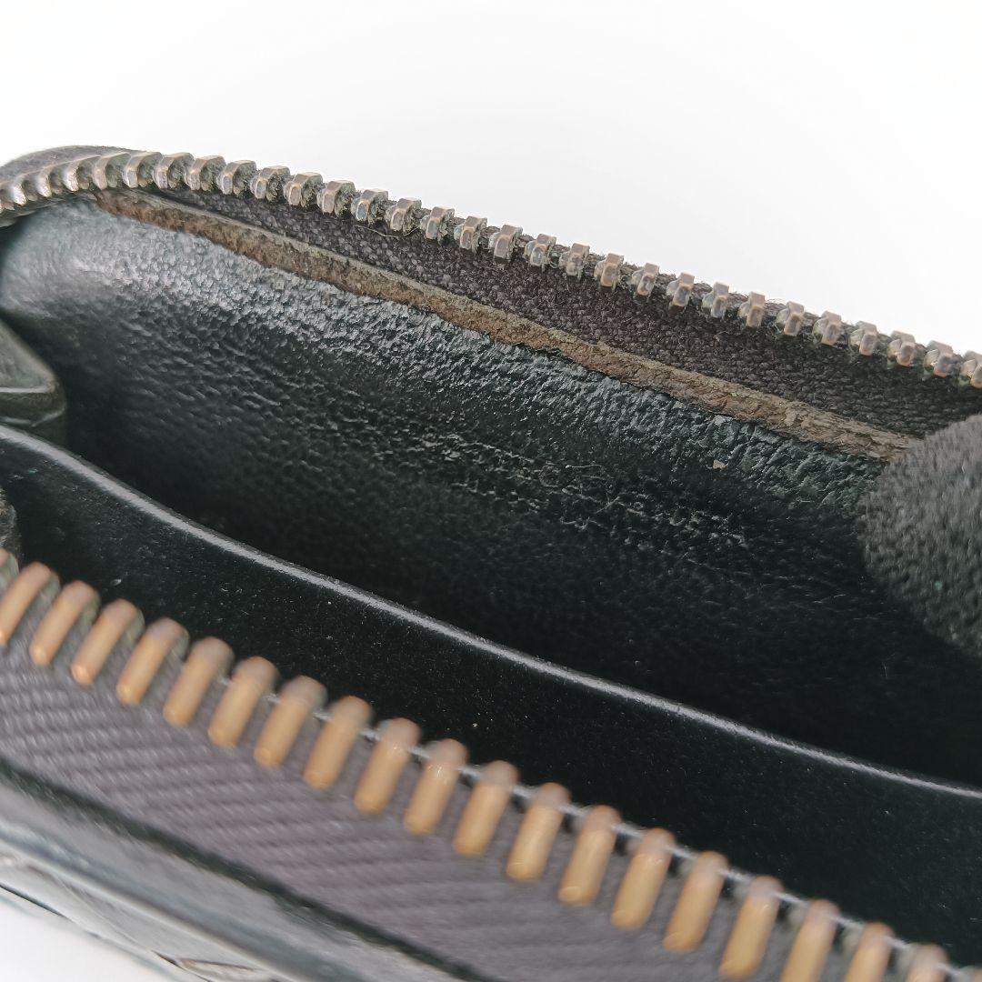美品　BOTTEGA VENETA ケース　イントレチャート　ブラック