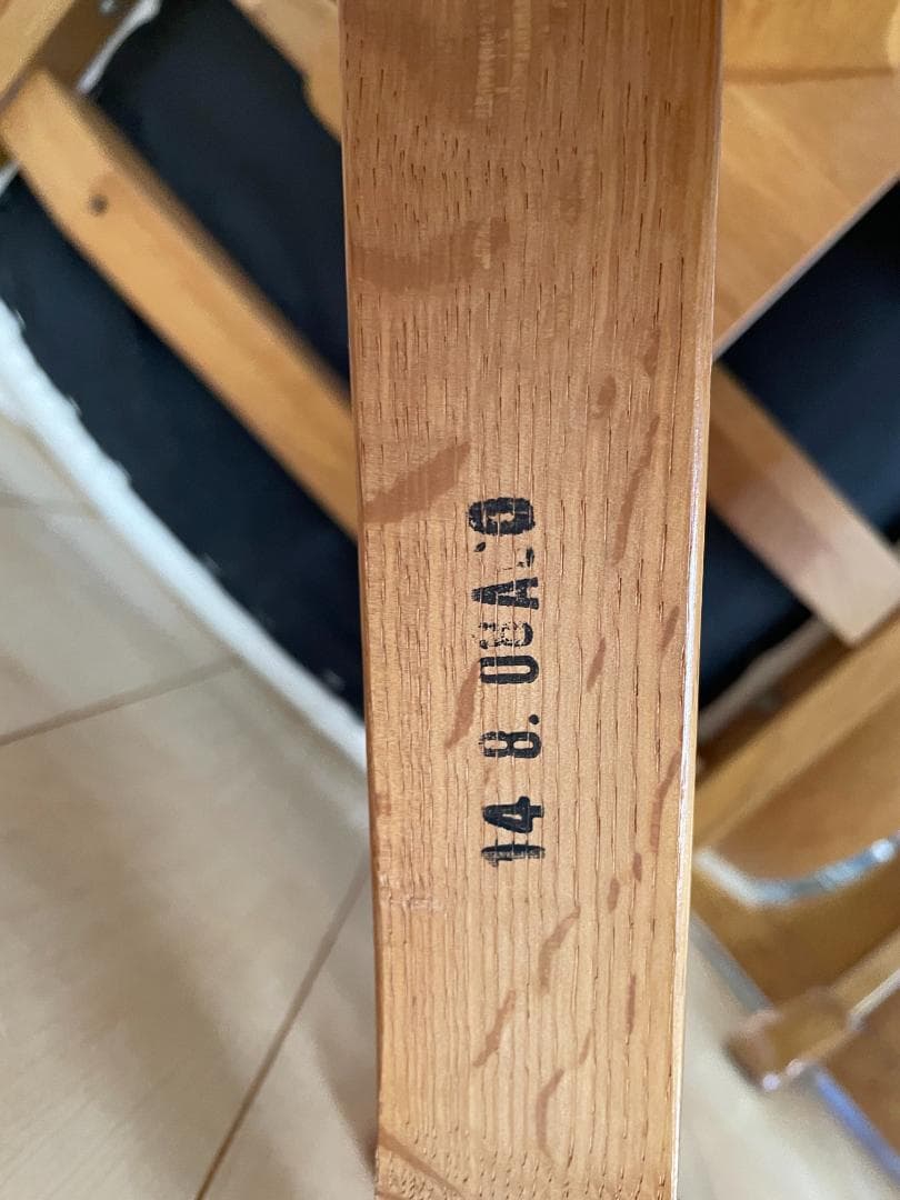 イバタ　ダイニングチェア 回転式　４脚セットまとめて