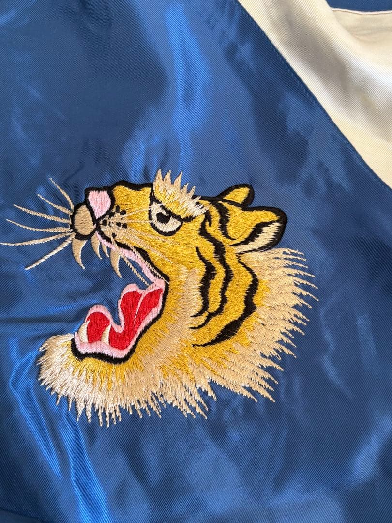 テーラー東洋　スーベニアジャケット　ホワイトタイガーxゴールドドラゴン　サイズL