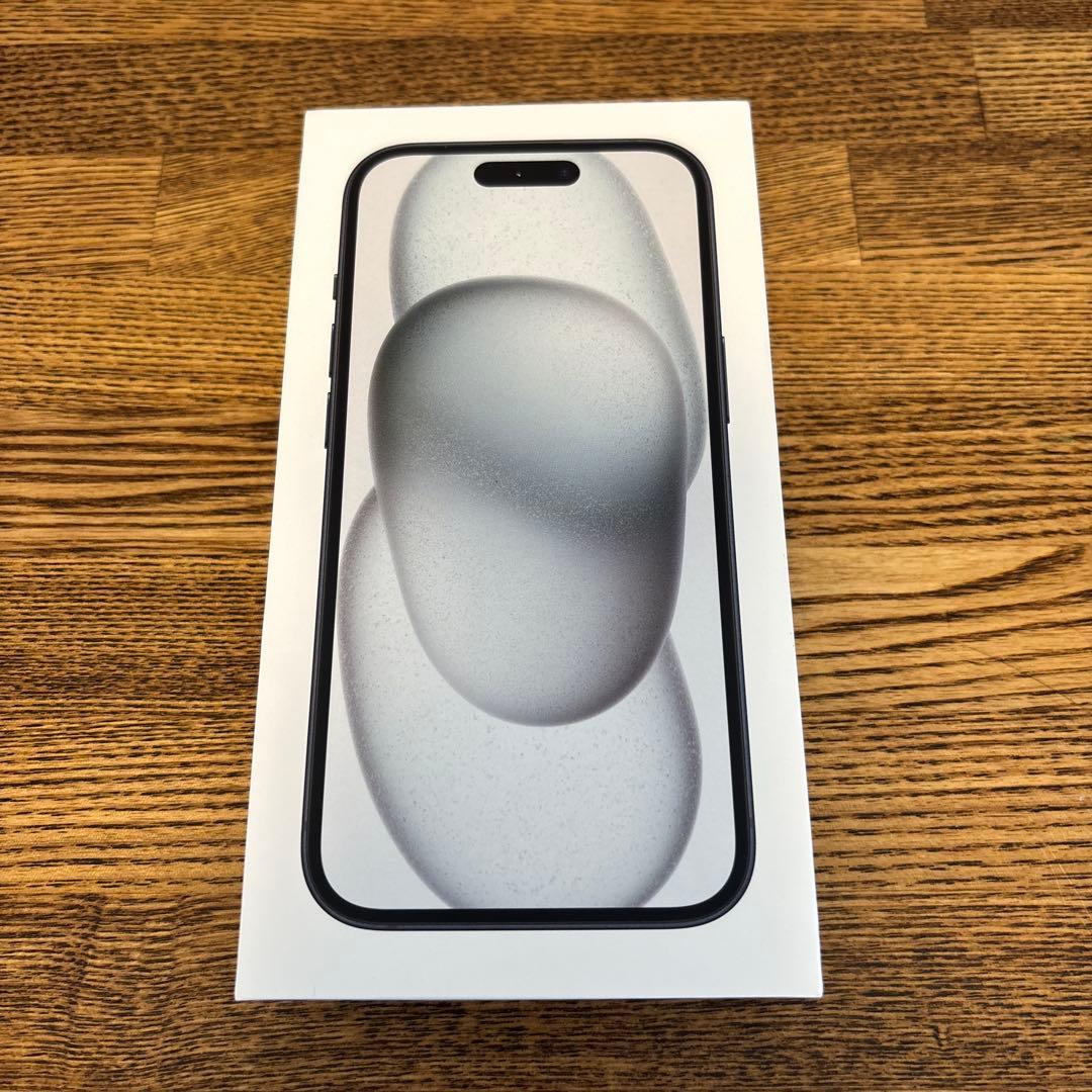 新品未使用 iPhone15 128GB Black SIMフリー