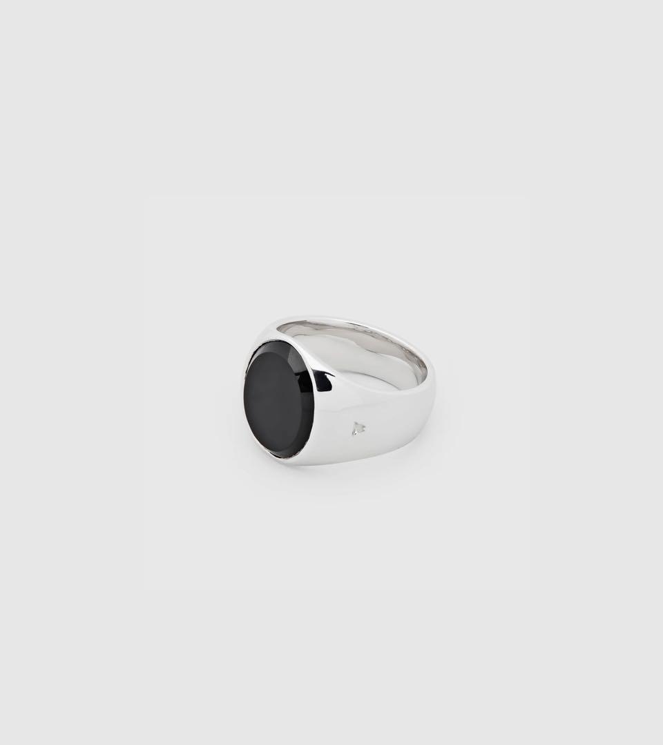 アクセサリー TOMWOOD / Oval Polished Black Onyx Ring