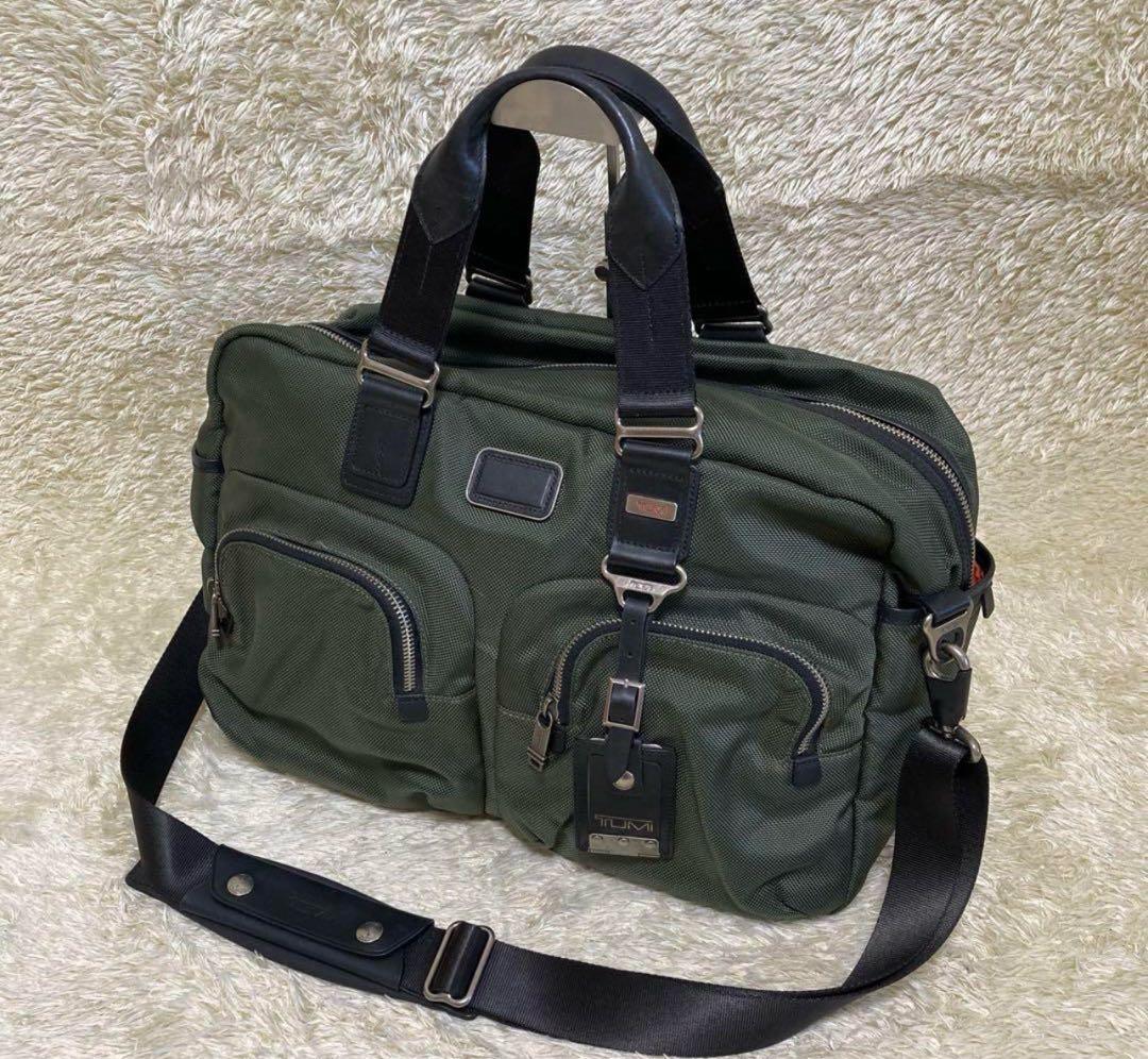 TUMI オリーブグリーン ビジネスバッグ（一度使っただけ）