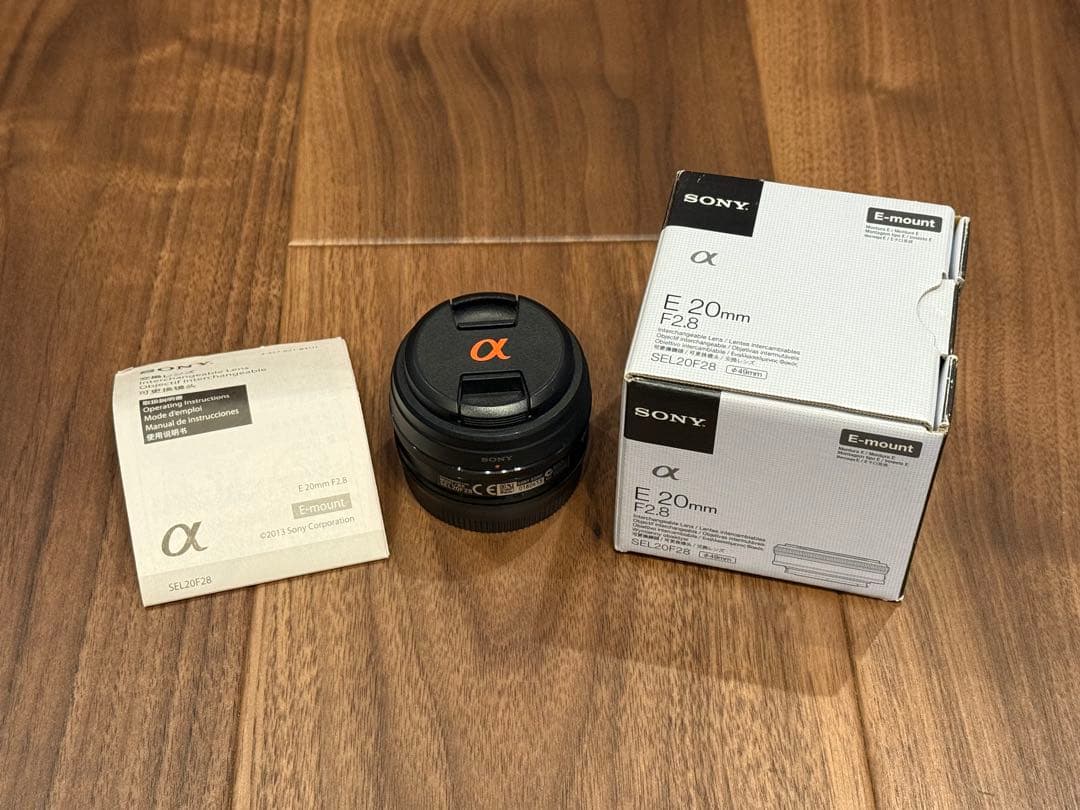 SONY E 20mm F2.8 レンズ　ジャンク