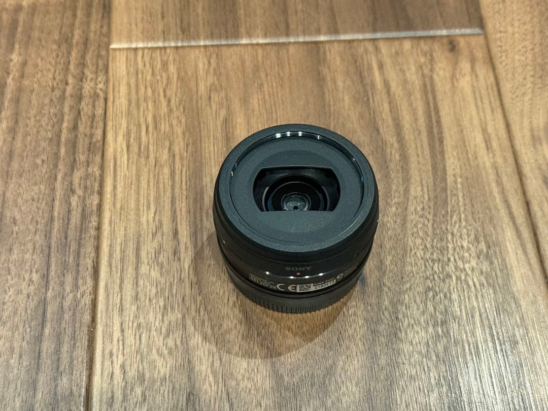 SONY E 20mm F2.8 レンズ　ジャンク