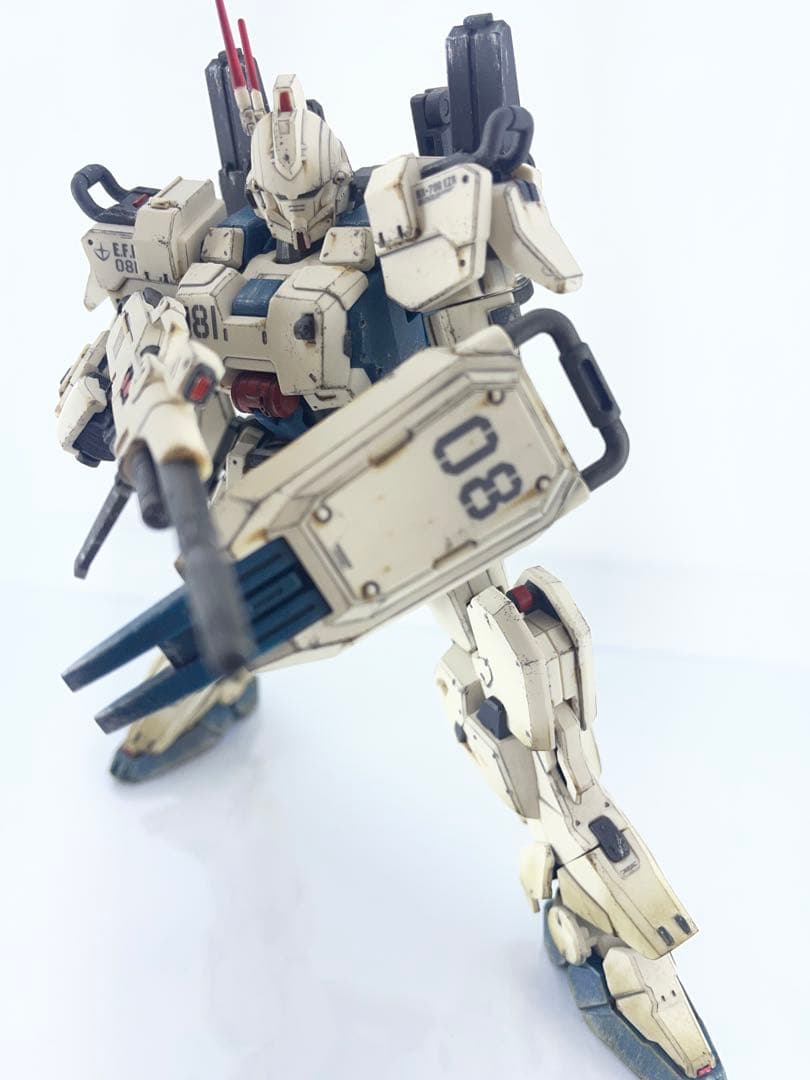 【完成品】海外プラモデルHG 1/144 Ez8イージーエイト