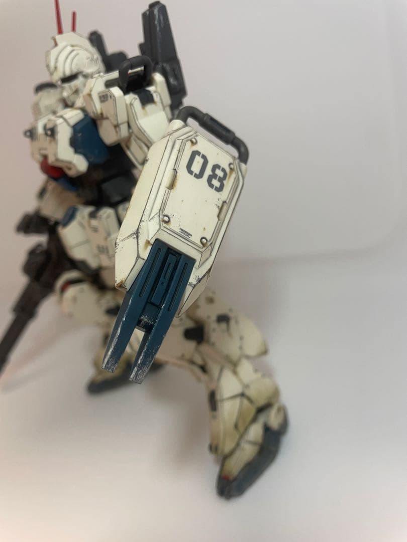 【完成品】海外プラモデルHG 1/144 Ez8イージーエイト