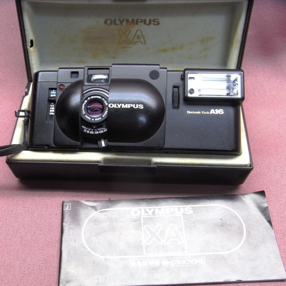 極美品　　オリンパス　XA　＋　A16