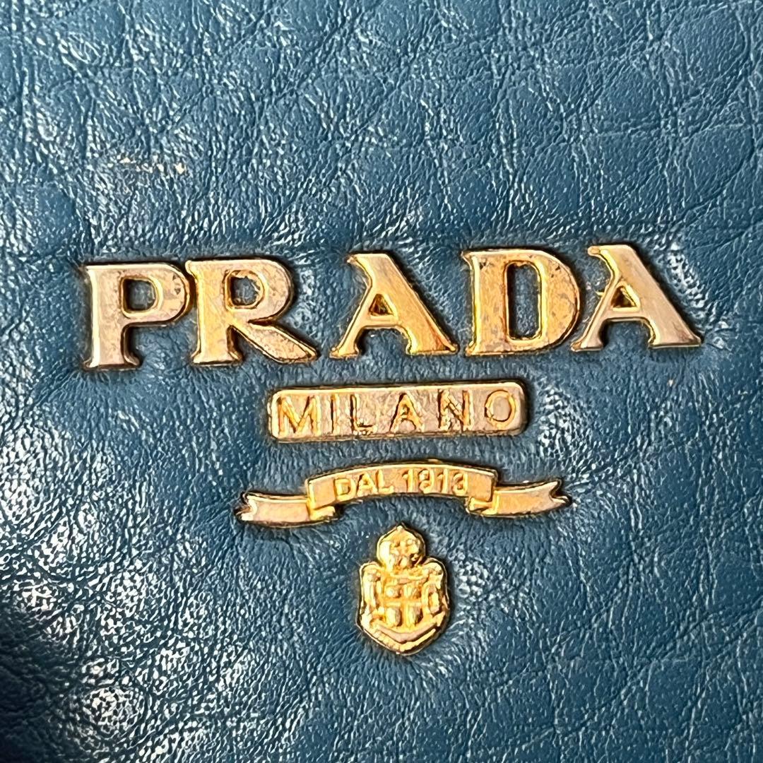 美品✨PRADA ヴィッテロダイノ　シボレザー　メタルロゴ　長財布　コバルト
