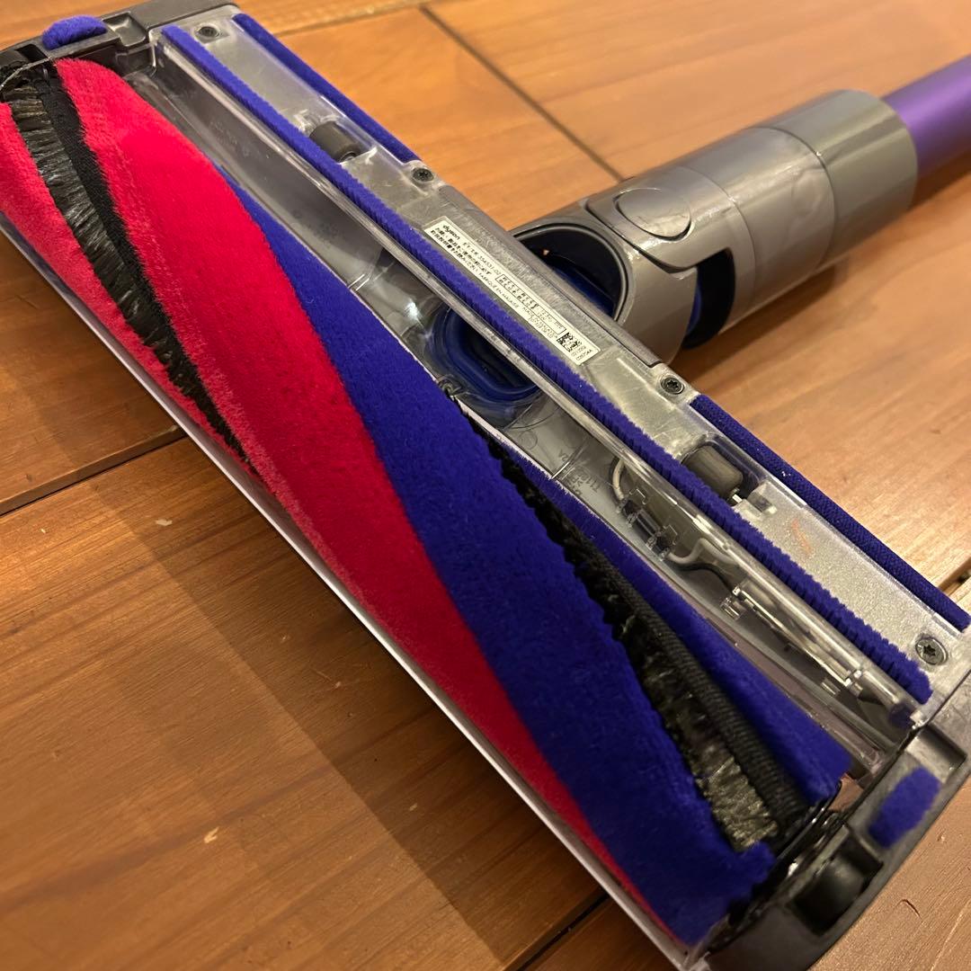 dyson digital slim fluffyクリーニング済☆バッテリー良好