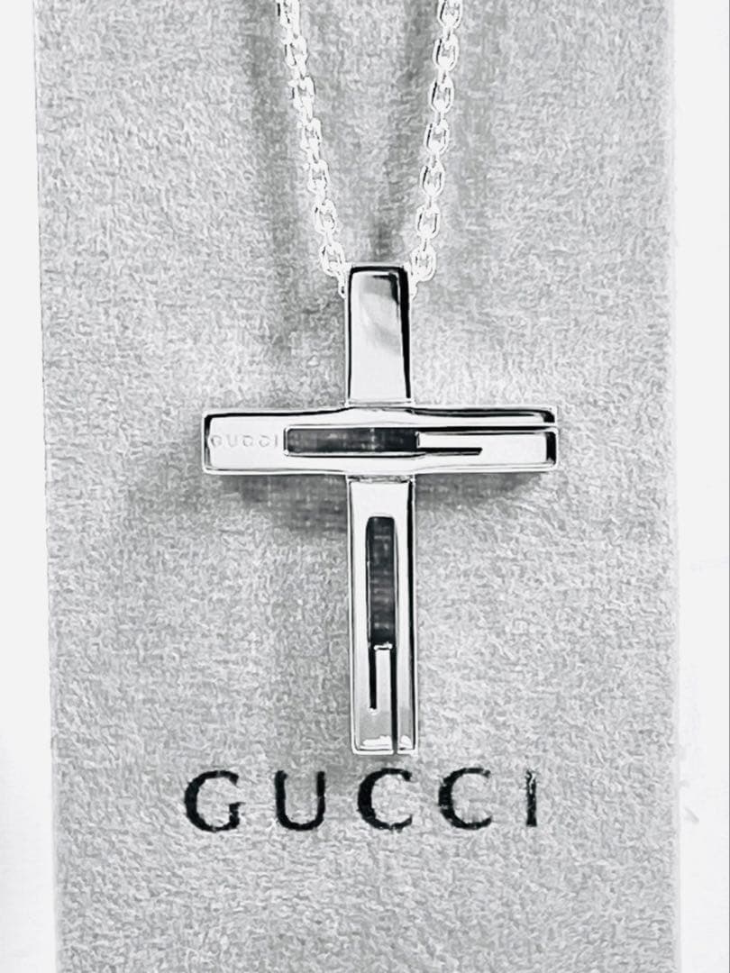 【超美品】GUCCI クロス ネックレス 十字架 男女兼用 シルバー925