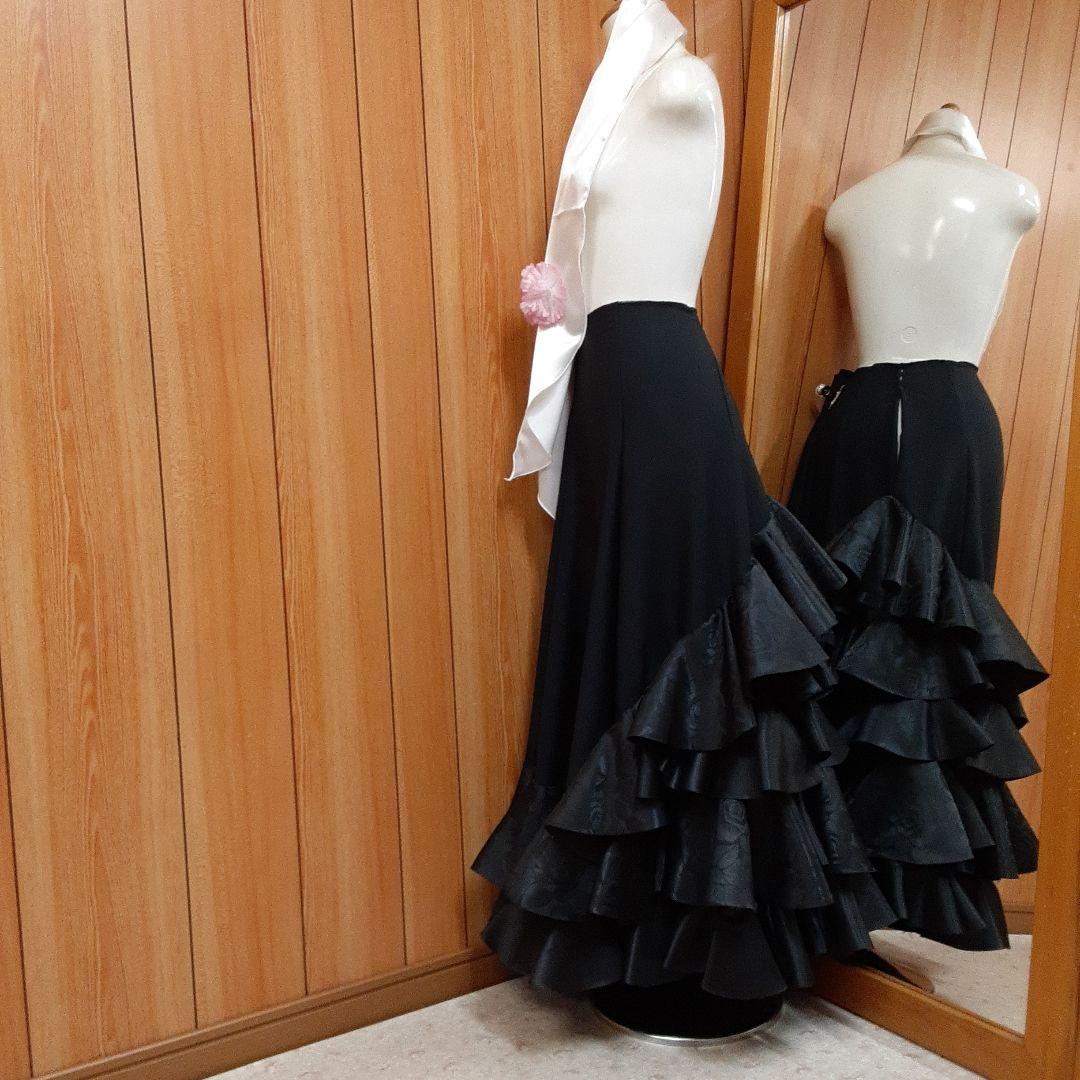 フラメンコ衣装　☆ファルダのみ　ブラックファルダ豪華フリル