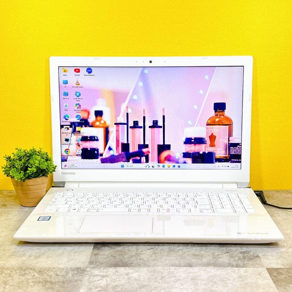 新品SSD480Gで快適✨綺麗な白❣薄型 ブルーレイ フルHD カメラWin11